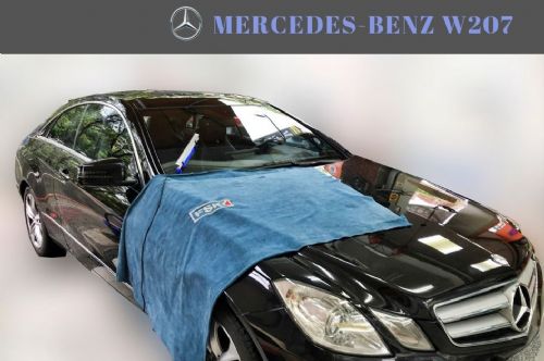 BENZ W207 前擋風玻璃修補